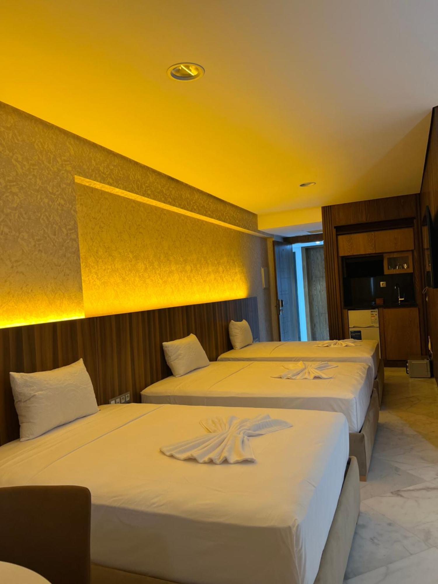 Luxe Tanger Apartment ภายนอก รูปภาพ
